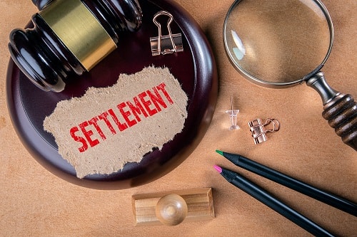 How Much You Can Expect From a Car Accident Settlement